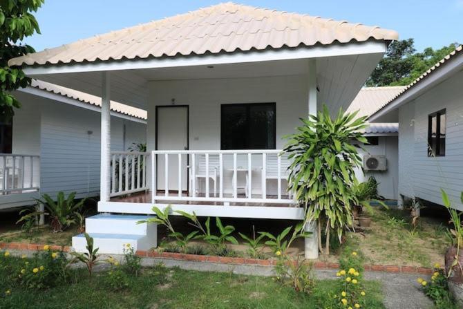 Thong Nai Pan Beach Resort トンナイパンヤイ エクステリア 写真